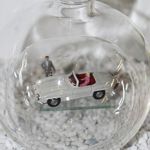 139612 Edelglasflasche "Flitterwochen" mit Mercedes und Paar