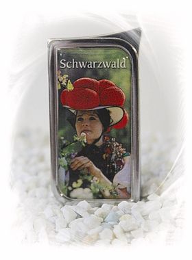 Schwarzwald-Feuerzeug "Schwarzwaldmädl"