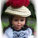 134460 Schwarzwälder Himbeer mit Puppe "Lilli"