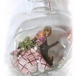 139340 Edelglasflasche mit Hexe und Zwetschgenwasser