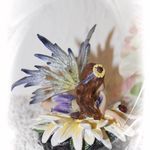 140319 Elfe "Trautmansdorf" auf Blume mit Glückskäfer