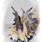 140319 Elfe "Trautmansdorf" auf Blume mit Glückskäfer