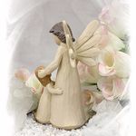 136671 Angelino Schutzengel mit Kind und Herz