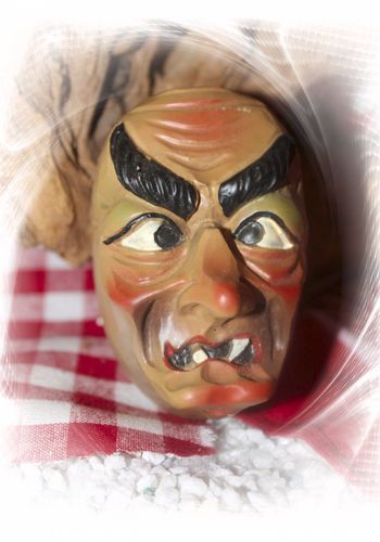 139151 Sammlermäskle "Schwarzwaldhexe"