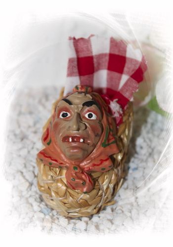 140437 Strohschuh "Schwarzwald" mit Mäskle Hexe