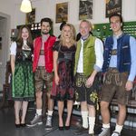 136539 Trachtenweste "Wien" in apfelgrün