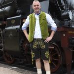 136539 Trachtenweste "Wien" in apfelgrün