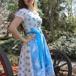 140601 Dirndl "Ihringen" mit Schürze