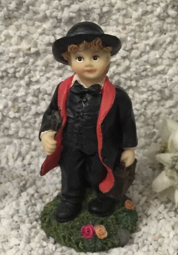 130507 Schwarzwald-Bub stehend