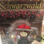 180002 Püpple "Schwarzwald Mariele"