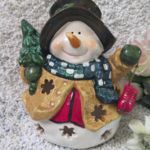 4003 Windlicht Schneemann mit Baum und Schlittschuhen