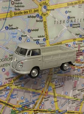 Magnet "Oldtimer" VW Bus beige Britsche