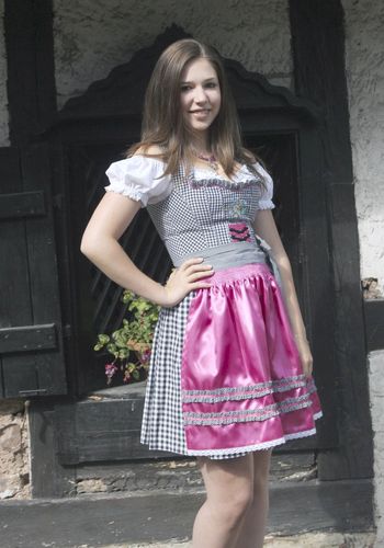 138971 Dirndl "Frankreich" mit Schürze