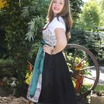 139462 Dirndl "Friedrichshafen" mit Schürze