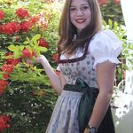 139462 Dirndl "Friedrichshafen" mit Schürze