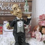 K10004 Schwarzwaldkochbuch mit Kochfigur Oberkelner