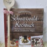 KB 1006 Kochbuch mit Kochlöffel - Queen of the Kitchen