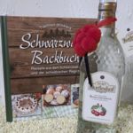 BB10005 Schwarzwald Backbuch mit Schwarzwälder Kirschwasser 5 Jahre gelagert