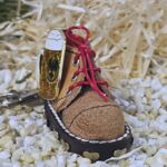 Sch1023 Wanderschuh mit Bierkrug