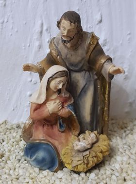Maria und Josef mit dem Jesuskind