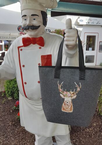 TA 1003 Schwarzwaldtasche mit Schwarzwald-Hirsch