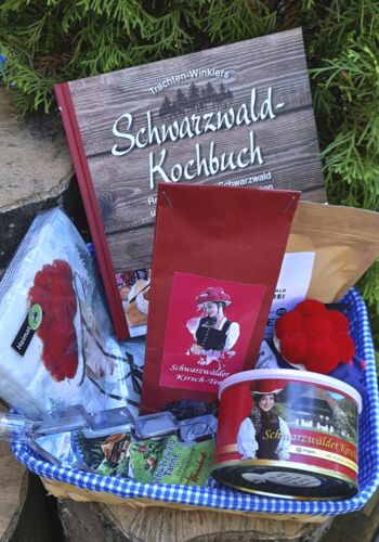 GK1011 Geschenkkorb Schwarzwald mit Kochbuch