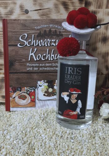 KBS1000 Kochbuch mit Schwarzwald Gin Iris