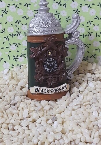 MAG1003 Bierhumpen Schwarzwald Kuckucksuhr