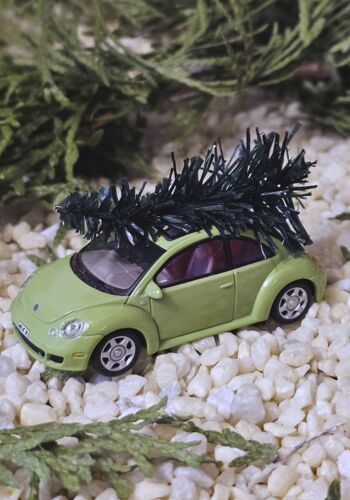 MAWB1000 VW Beetl mit Weihnachtsbaum