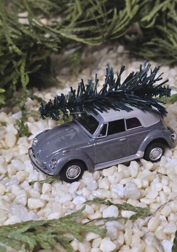 MAWB1002 VW Beetl grau mit Weihnachtsbaum
