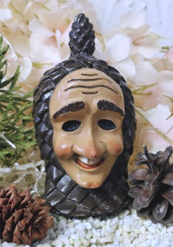 MÄ13068 Tannenzapfe Freiburg