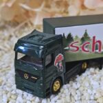 MFZ1005 LKW Sammlertruck Mercedes Actros grün