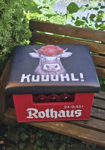 BKS1000 Bierkiste Sitzpolster Schwarzwald Bollenhut Kuh
