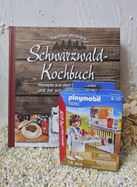 Schwarzwälder Kochbuch mit Playmobil Konditorin Eisverkäuferin