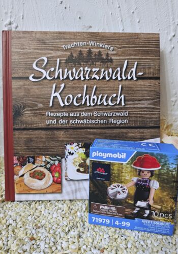 KB1026 Schwarzwälder Kochbuch mit Playmobil Schwarzwaldmarie