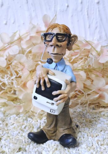 AZ1003 Computer Spezialist IT Fernsehmechaniker