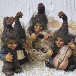 SCHW1022 Gnome Schwarzwälder Musiker Wichtele