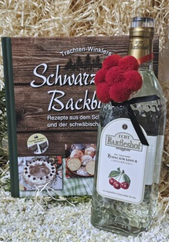 BAS1000 Schwarzwaldbackbuch mit Schwarzwälder Kirschwasser vom Bartlerhof