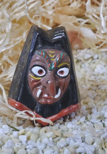 SCHH1012 Schalhalter Hexe 4