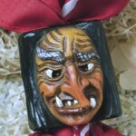 SCHH1015 Schalhalter Waldhexe