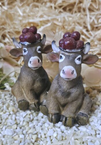 SCHF1100 Schwarzwaldk&uuml;he sitzend 2 St&uuml;ck