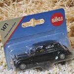 Siku10008 Siku Citroen Traktion Avant schwarz