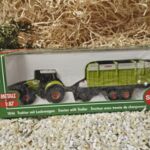 SKU1012 Siku 1846 Tracktor mit Ladewagen