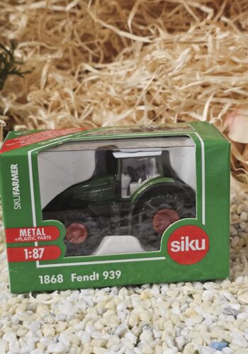 SKU1029 Siku 1868 Traktor Fendt 939