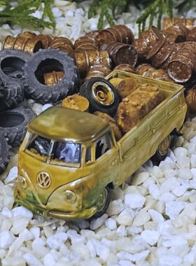VW Bulli Vintage Schrottoptik mit Ölfass,Schrottgut, Felge beladen
